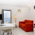 Coltur Apartman Sorrento